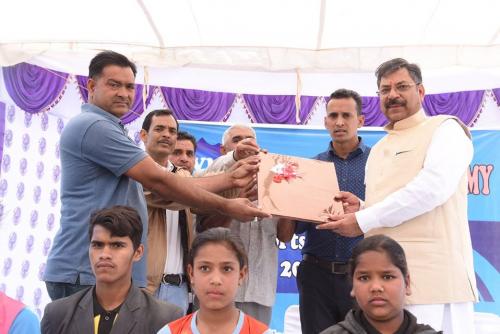 49644343_2229399260446268_3028682075235418112_o